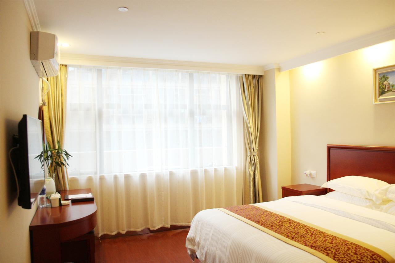 Greentree Inn Shandong Jinan Daming Lake Business Hotel Exterior photo