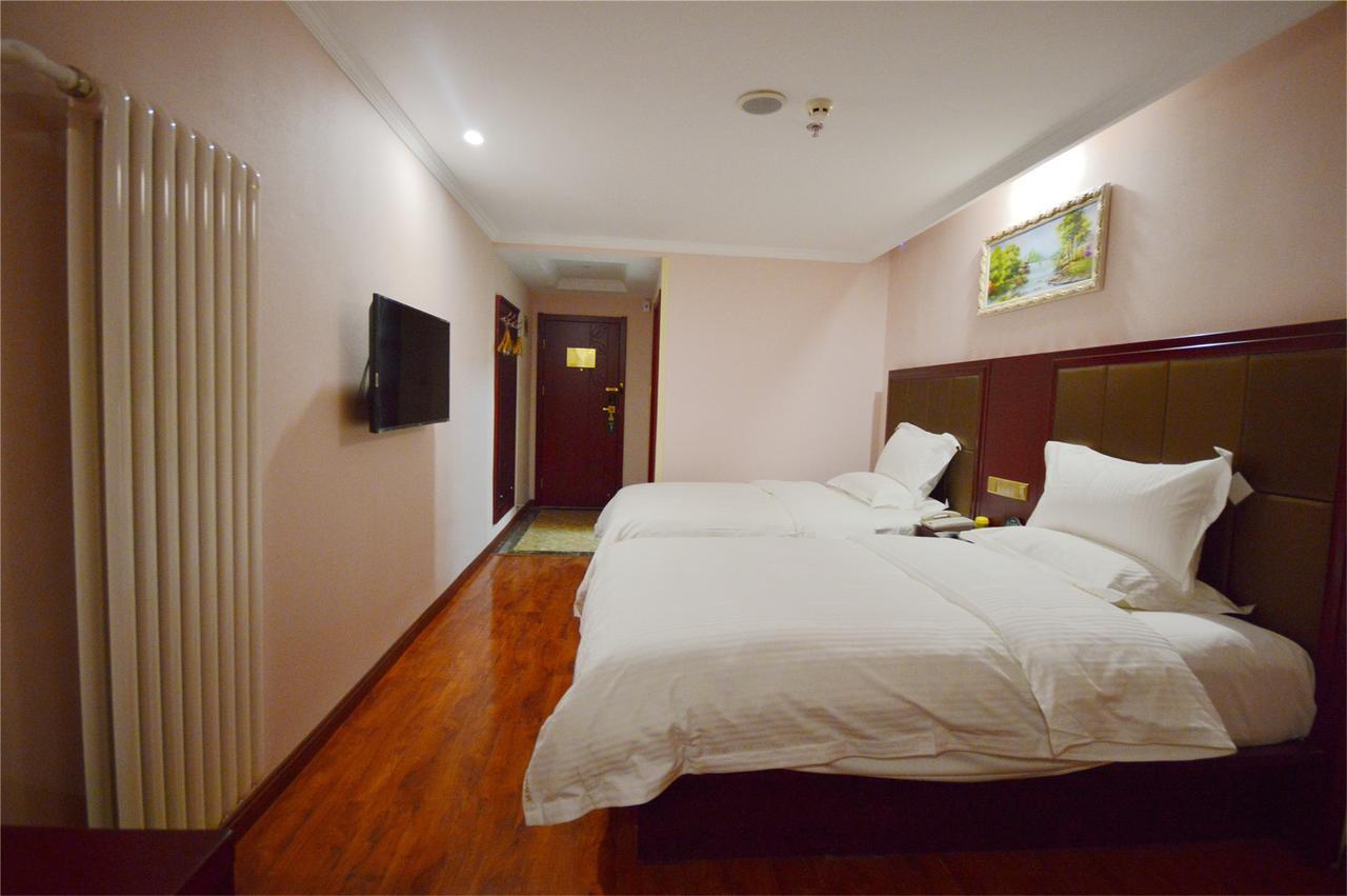 Greentree Inn Shandong Jinan Daming Lake Business Hotel Exterior photo